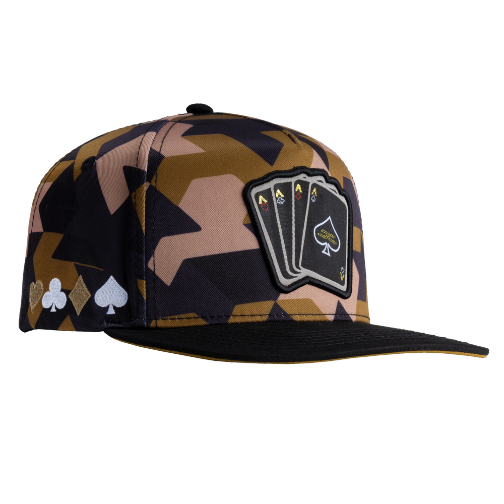 
                  
                    POKER CAMO BROWN
                  
                