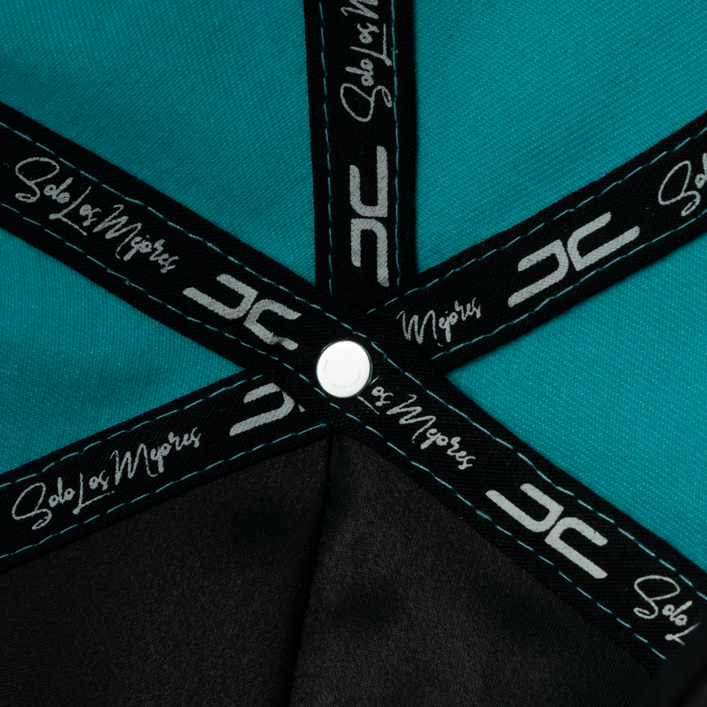 
                  
                    COHETE BABY BLUE
                  
                