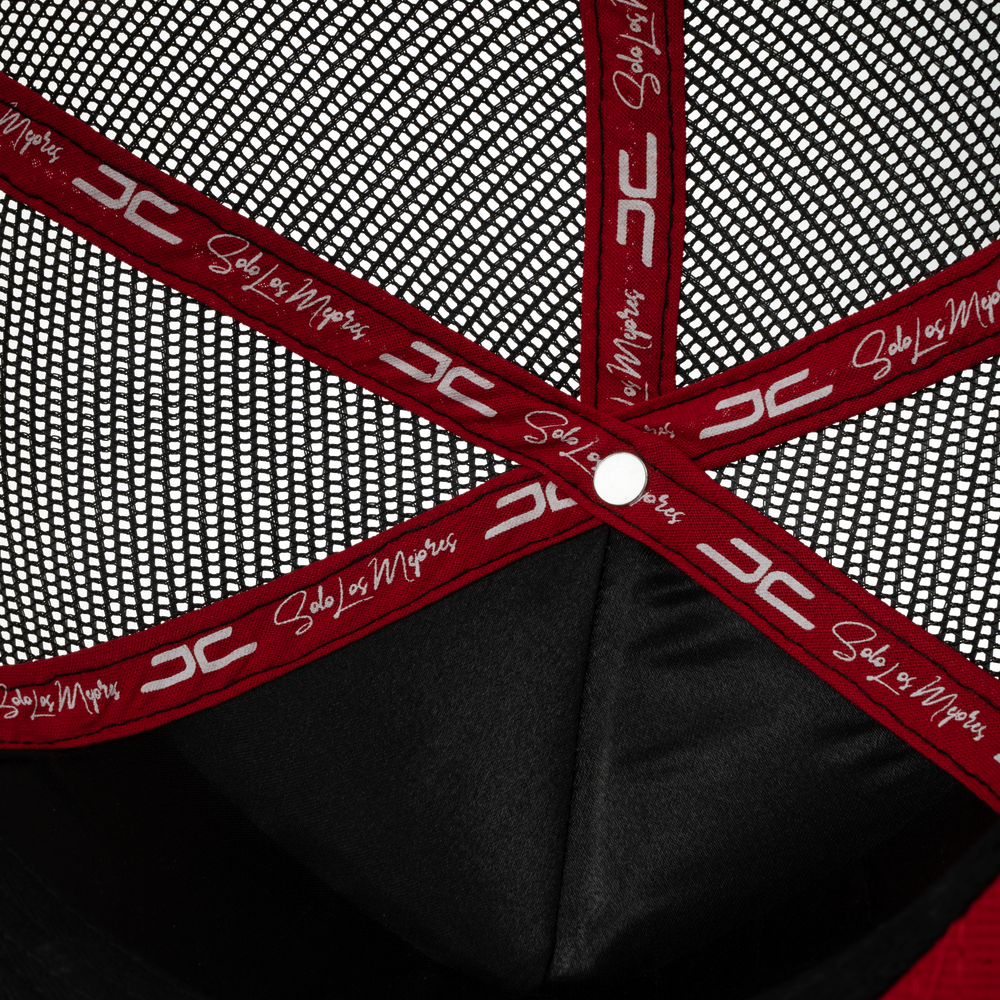 
                  
                    GRANADA WHITE RED MESH CURVED
                  
                