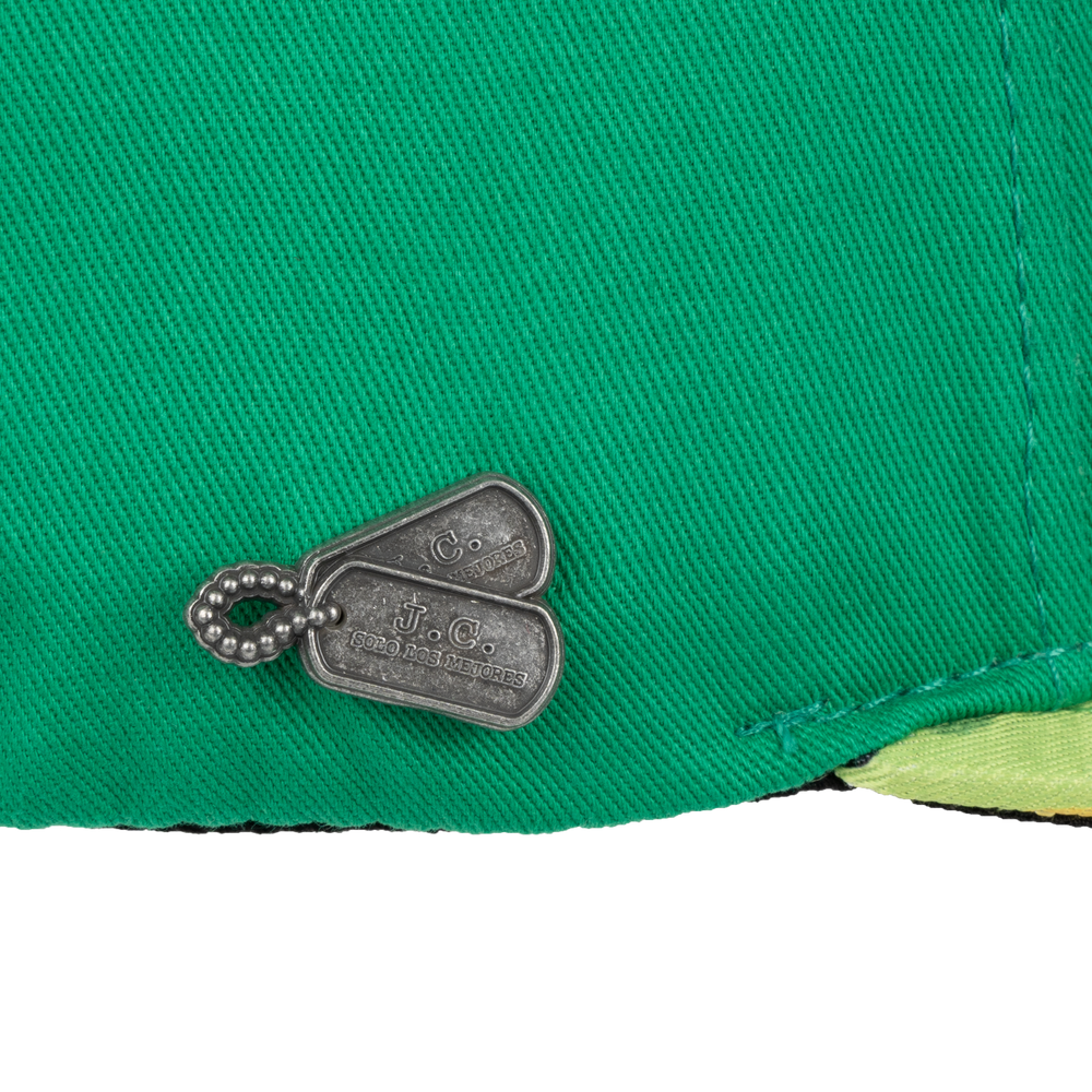 
                  
                    GRANADA GREEN CAMO
                  
                