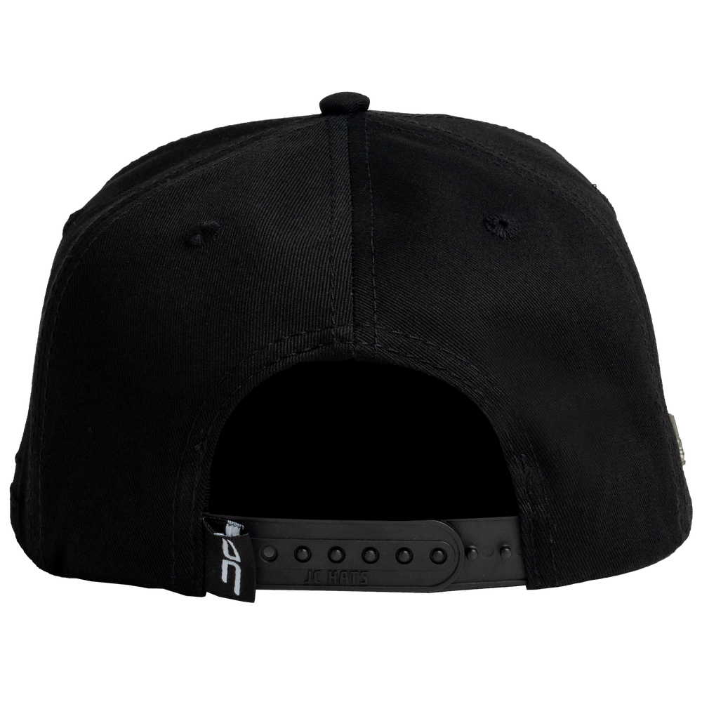 
                  
                    GRANADA BLACK
                  
                