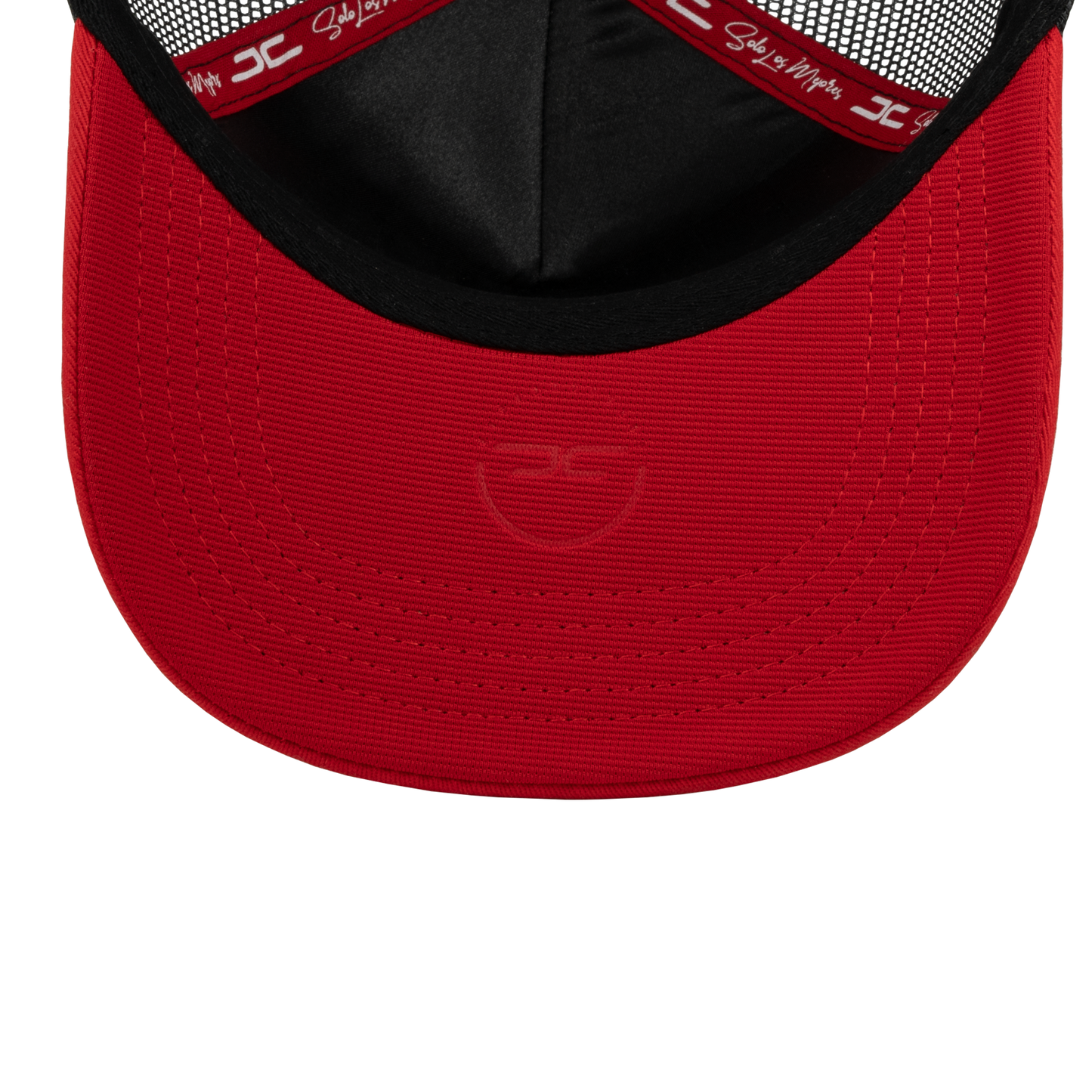 
                  
                    GRANADA WHITE RED MESH CURVED
                  
                