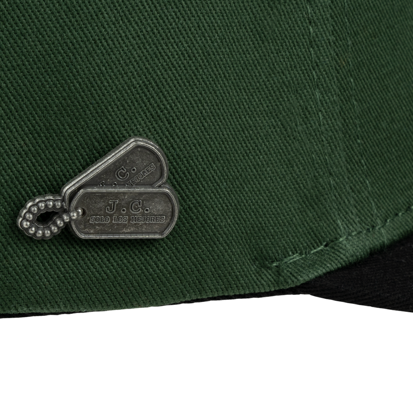 
                  
                    GRANADA GREEN CURVED
                  
                