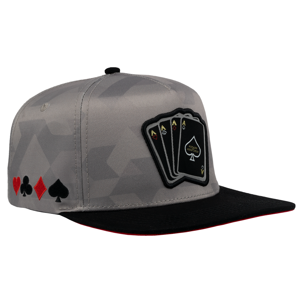 
                  
                    POKER CAMO SAND
                  
                