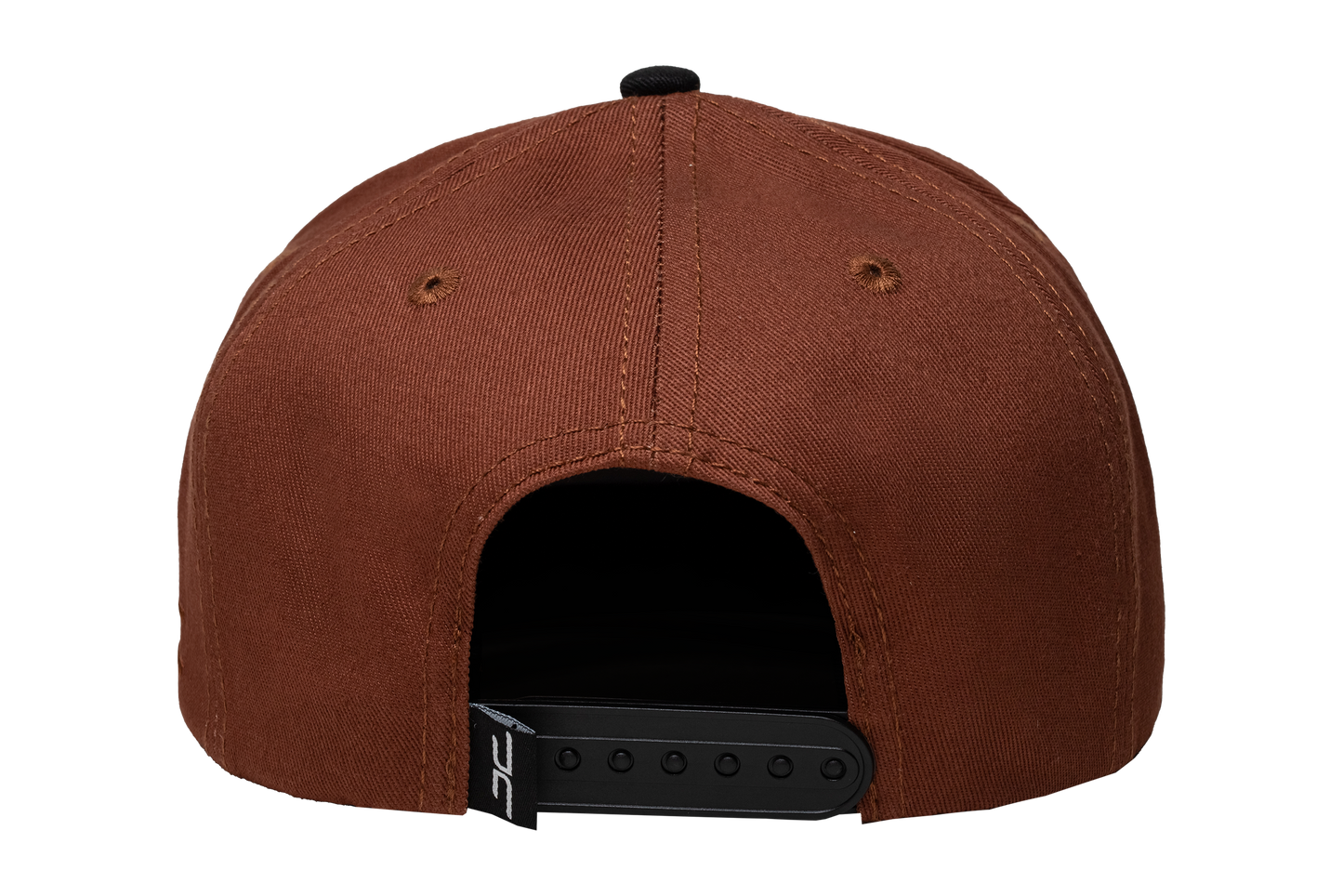 
                  
                    COHETE BROWN
                  
                
