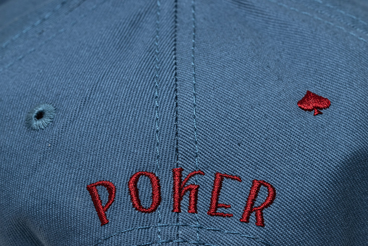 
                  
                    POKER BLUE
                  
                