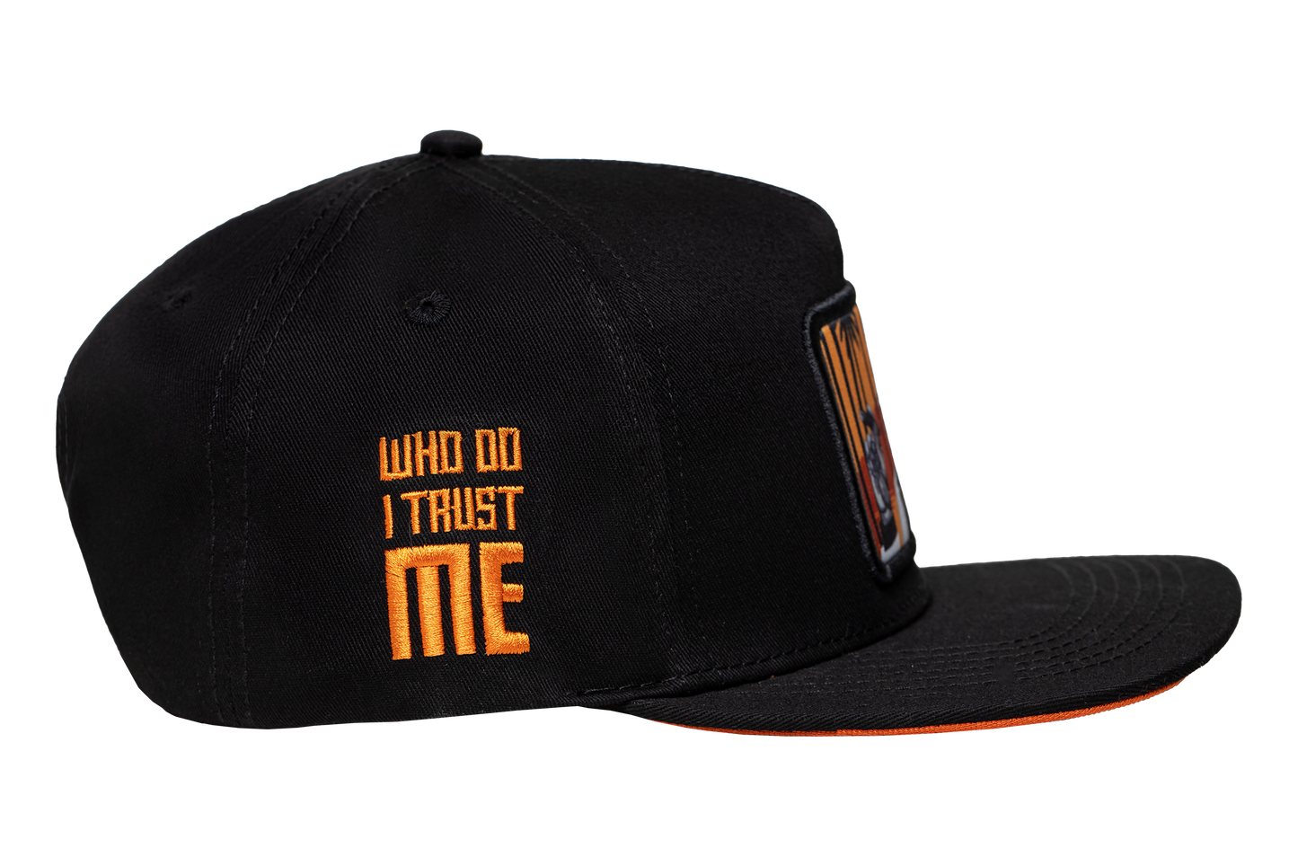 
                  
                    TRUST BLACK
                  
                