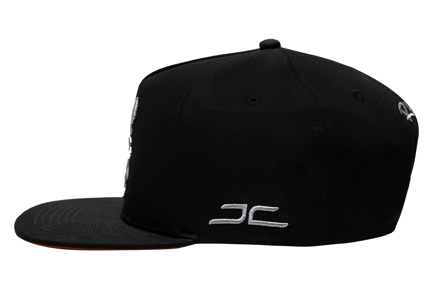 
                  
                    RHINO BLACK
                  
                