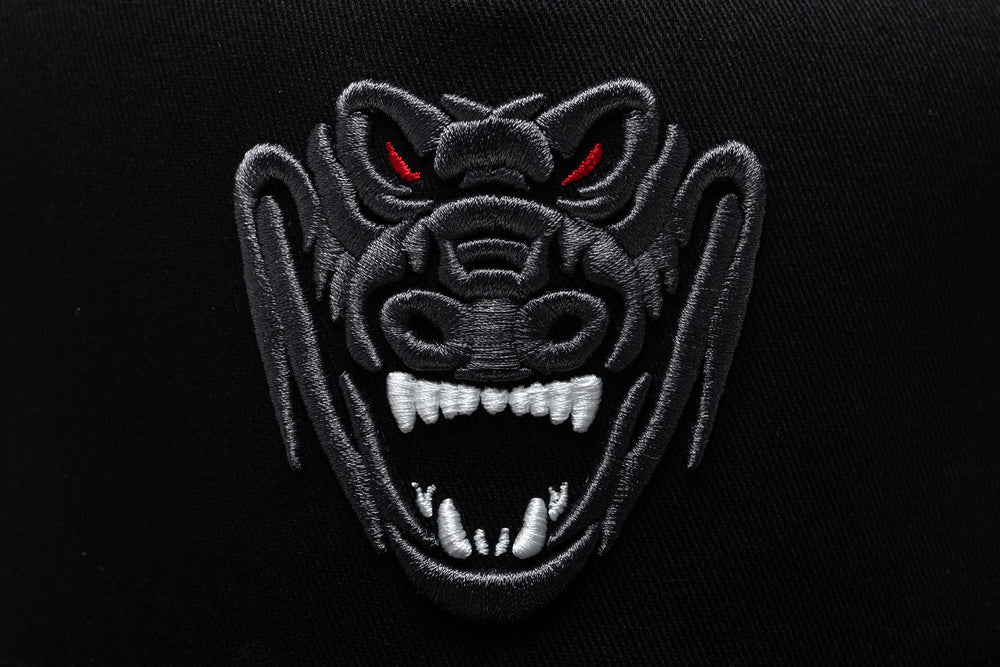 
                  
                    CROCODILE BLACK
                  
                