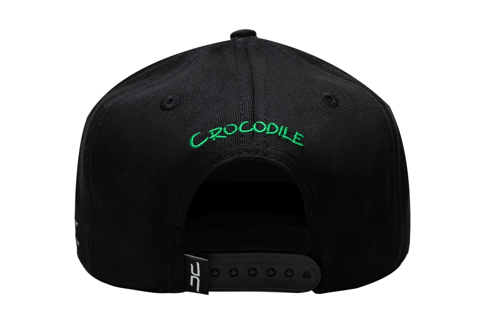 
                  
                    CROCODILE BLACK
                  
                